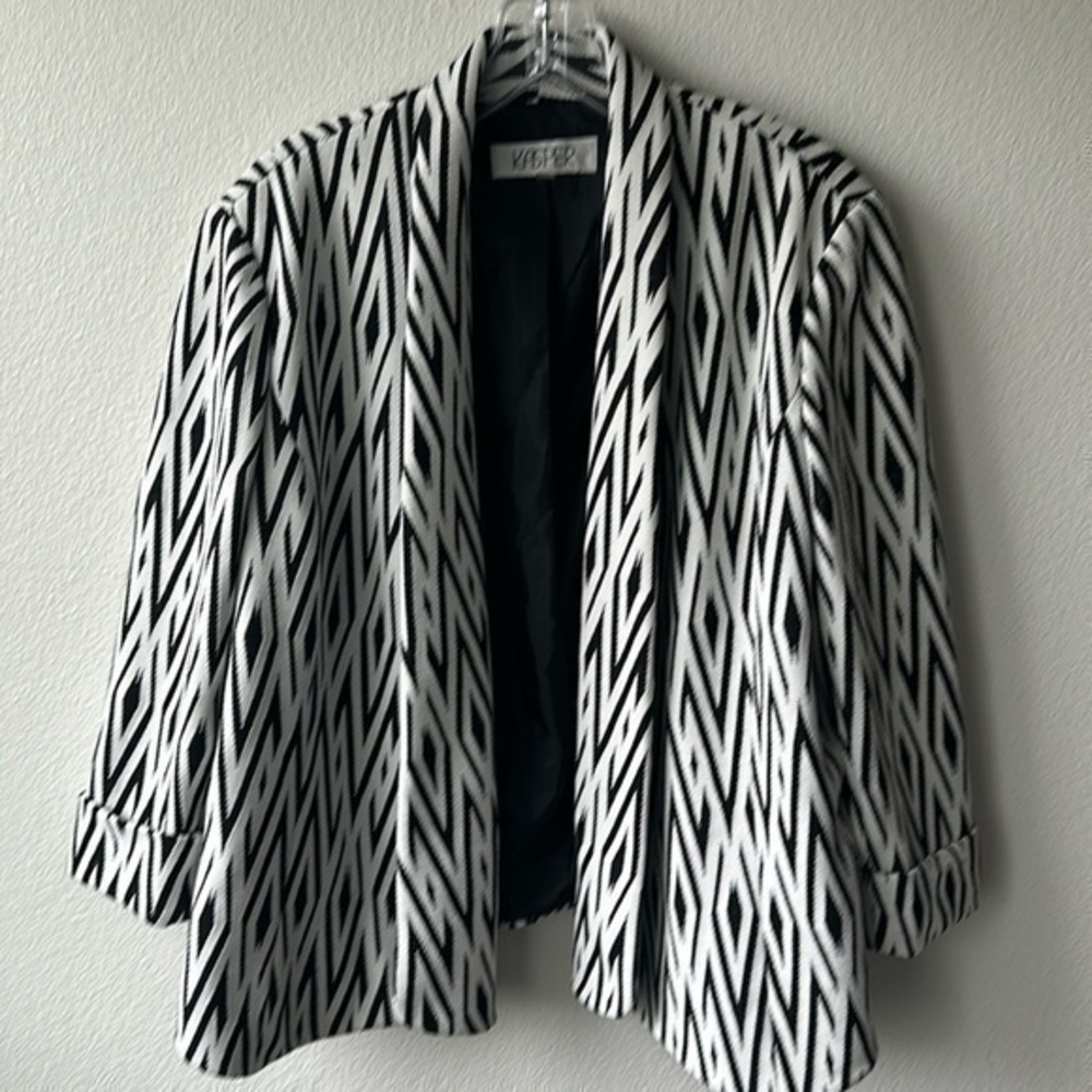 Kasper jacket size 12 black and white career casual